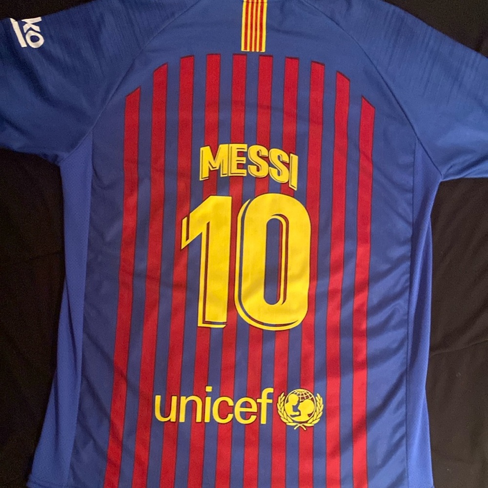 Lionel Messi jersey